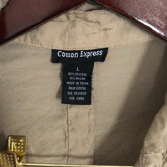 Tunic - Picture 2 of 3